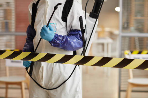 Professional Trauma Scene Cleanup technician working in Naponee, NE